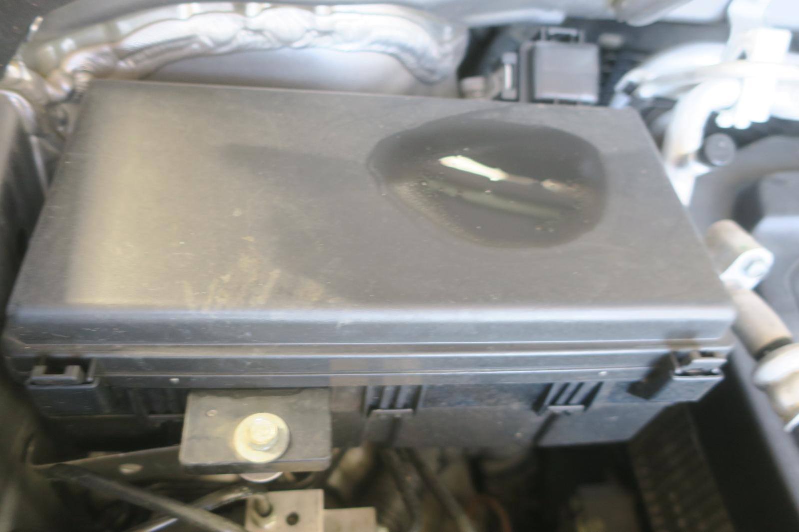 Fuse Box, Engine