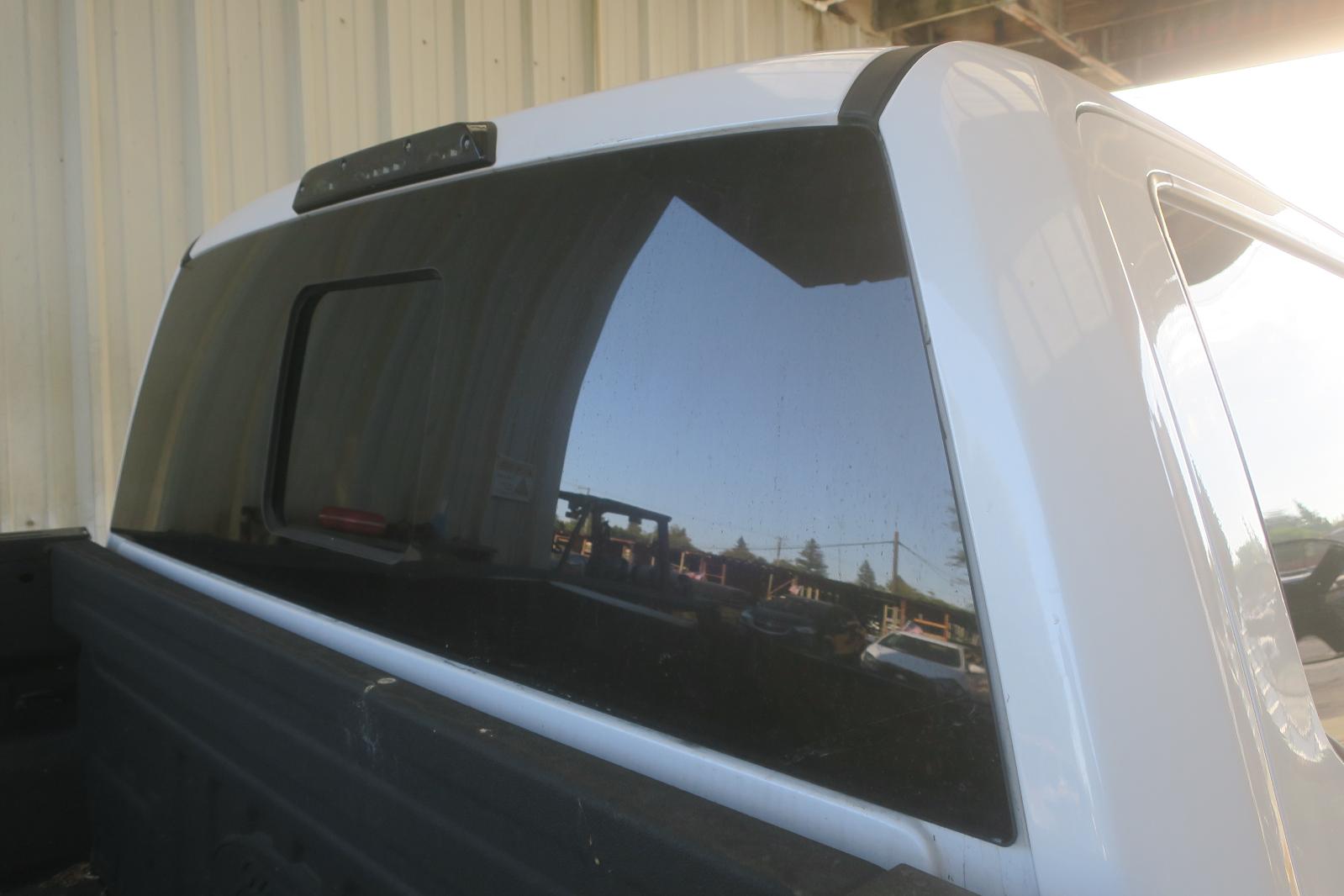2015 Ford F150 Pickup Back Glass