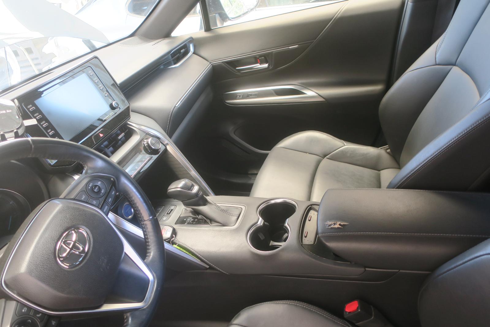 Console, Front