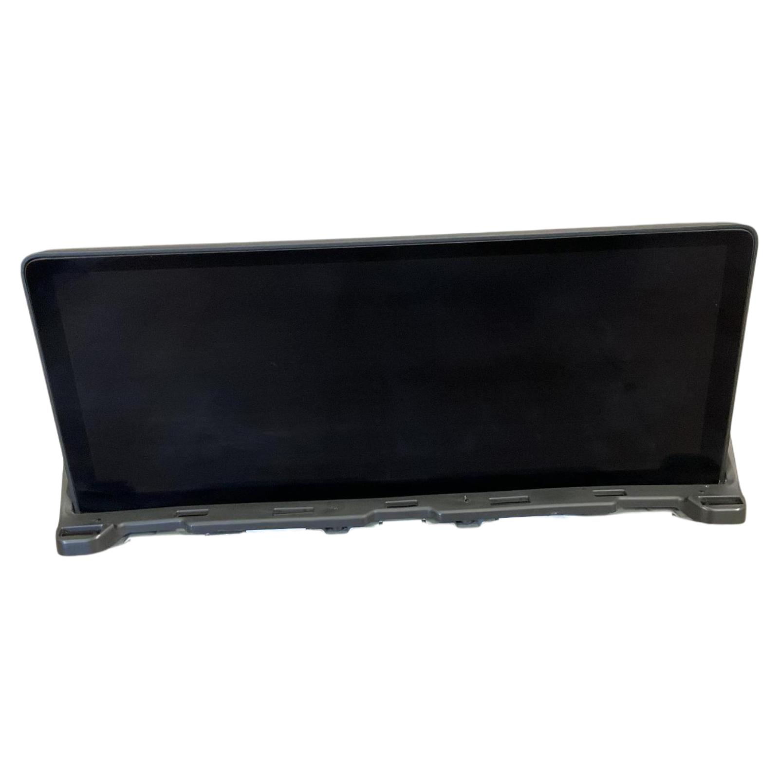 Info-GPS-TV Screen