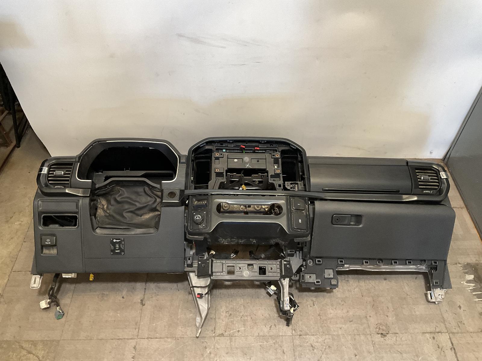 Dash Panel