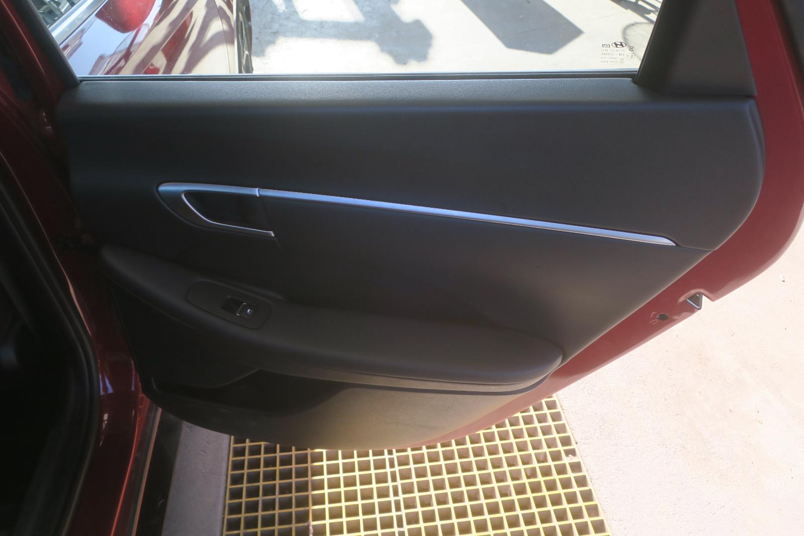 2025 Hyundai Sonata Rear Door Panel