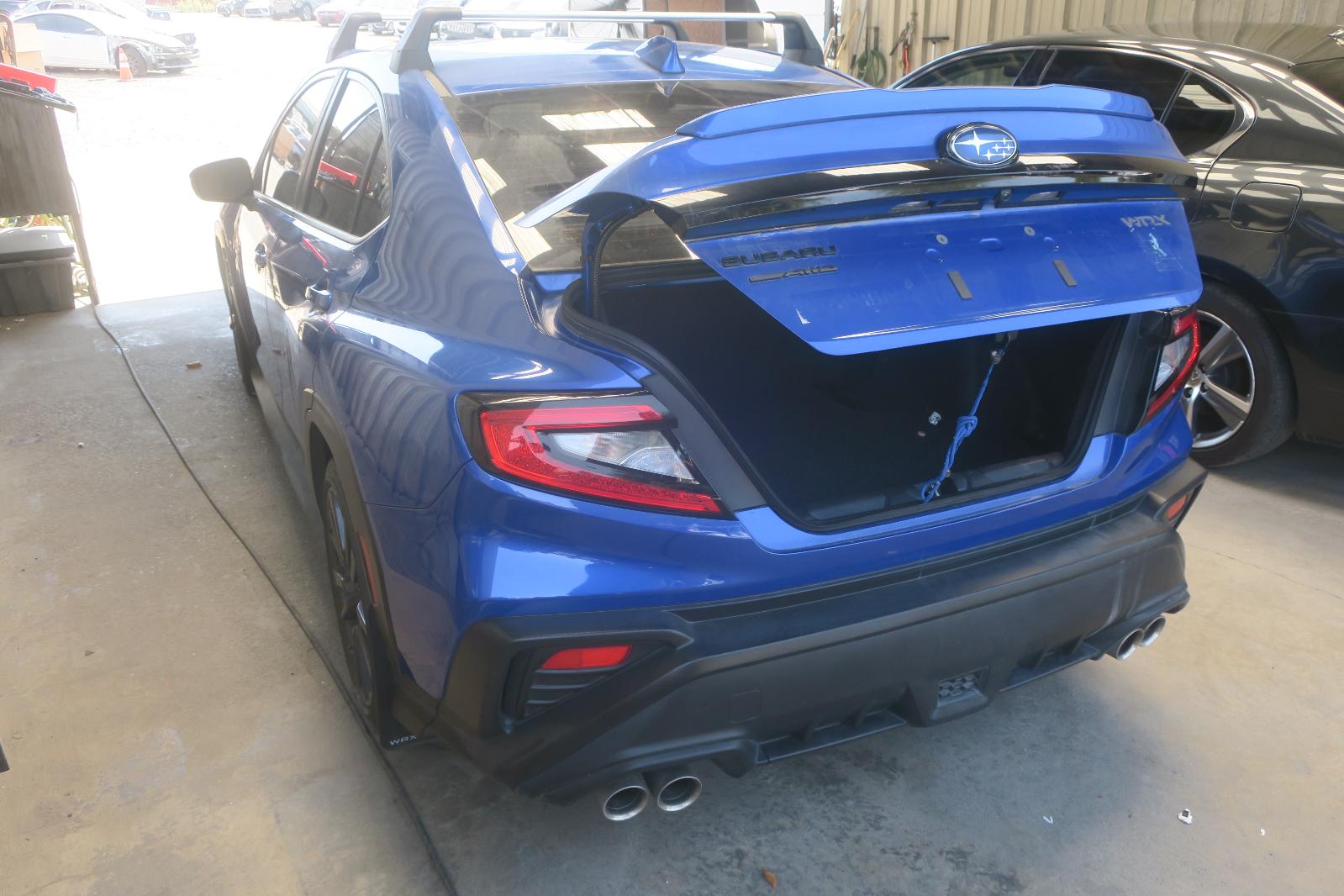 Decklid  Tailgate Hatch