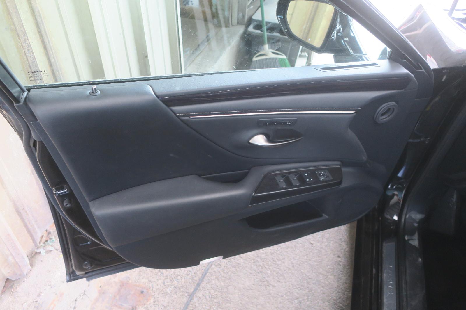 Front Door Panel