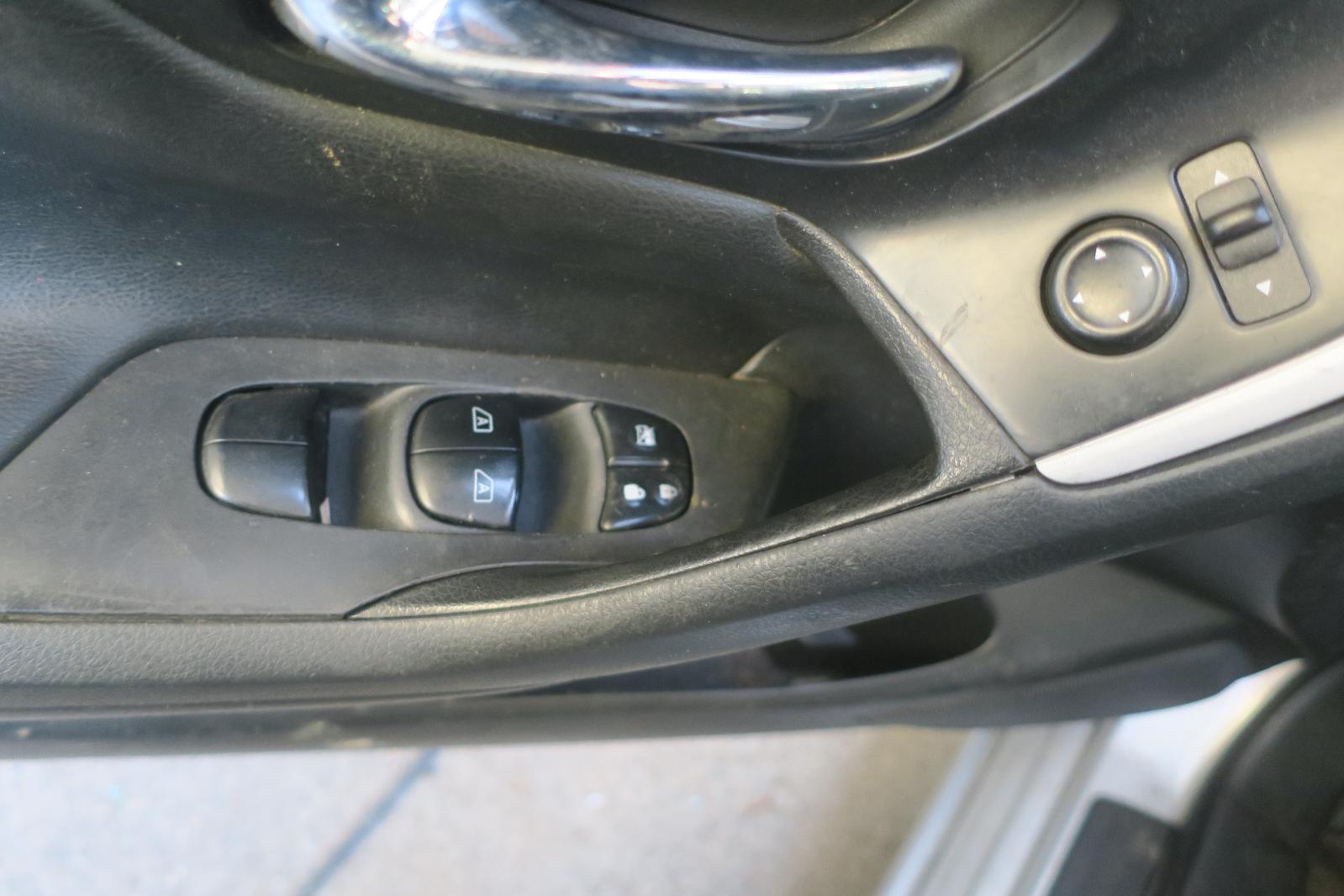 Front Door Switch