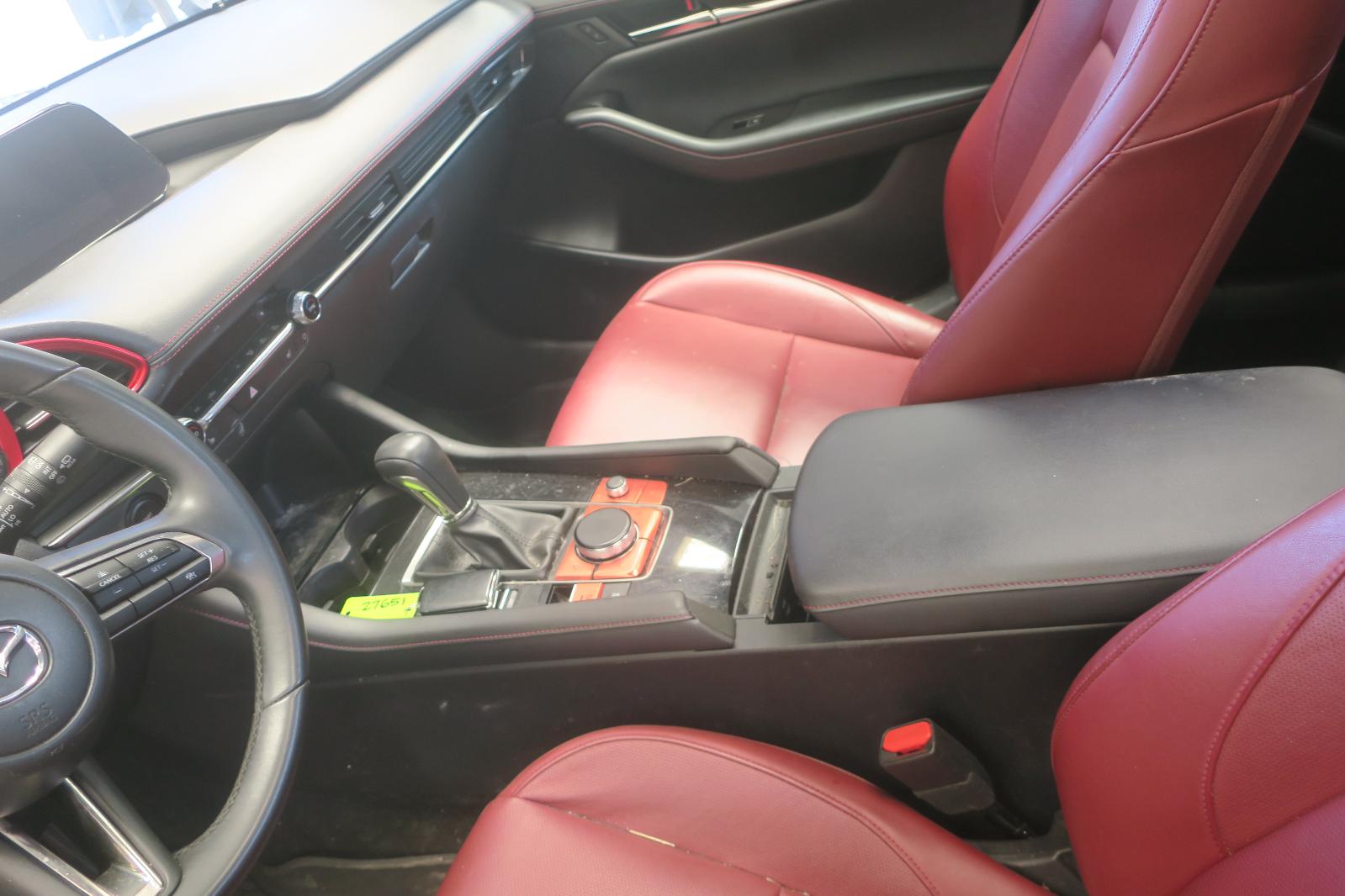 Console, Front