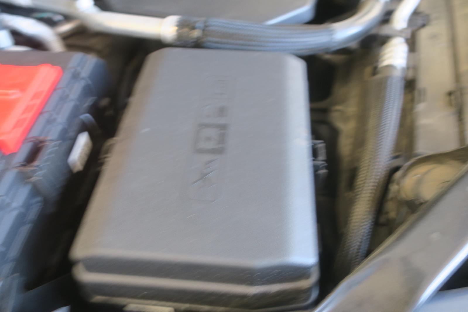 Fuse Box, Engine