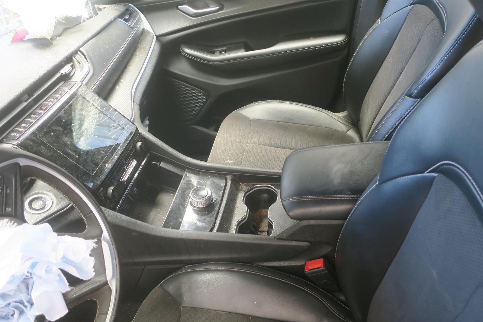 Front Console