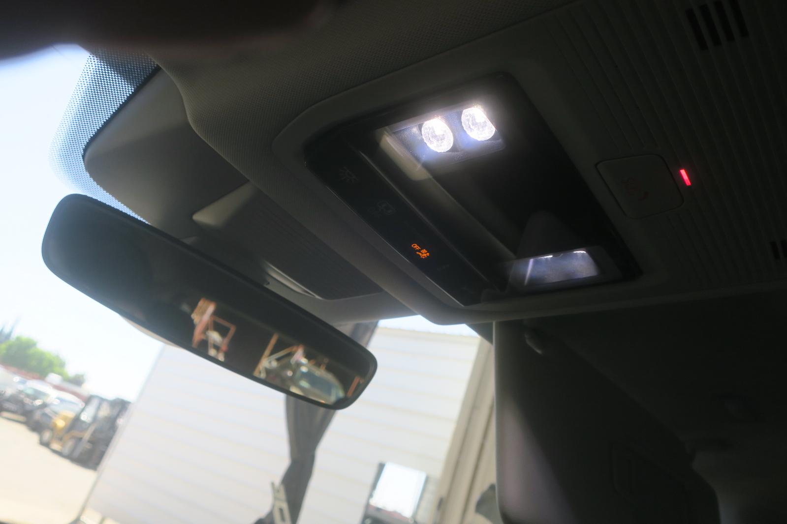 Console, Front