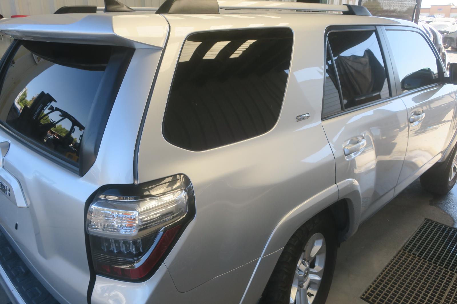 2021 Toyota 4Runner Rear Quarter Glass