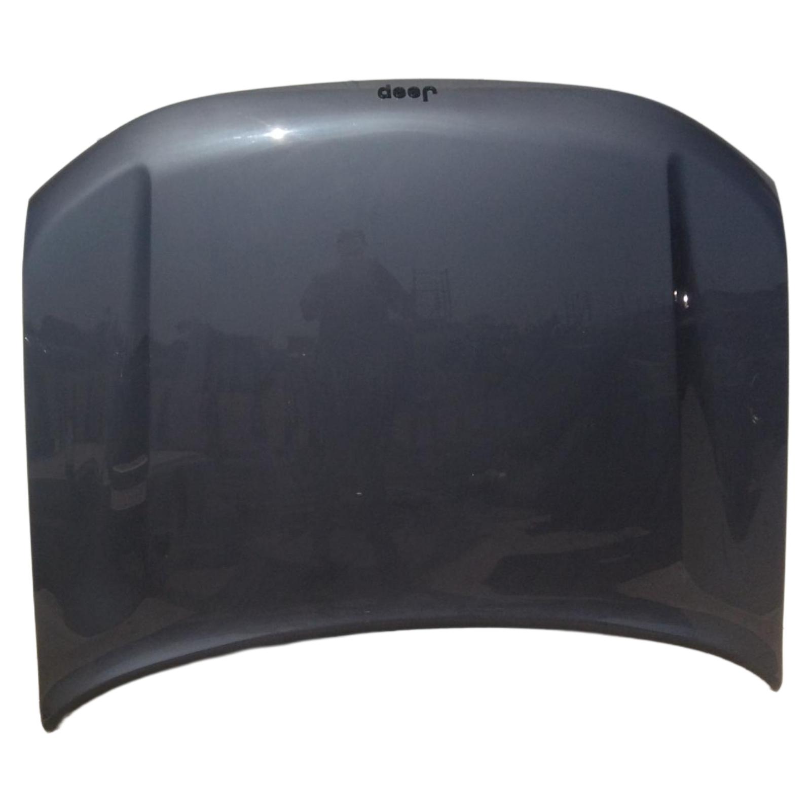2023 Jeep Grand Cherokee Hood