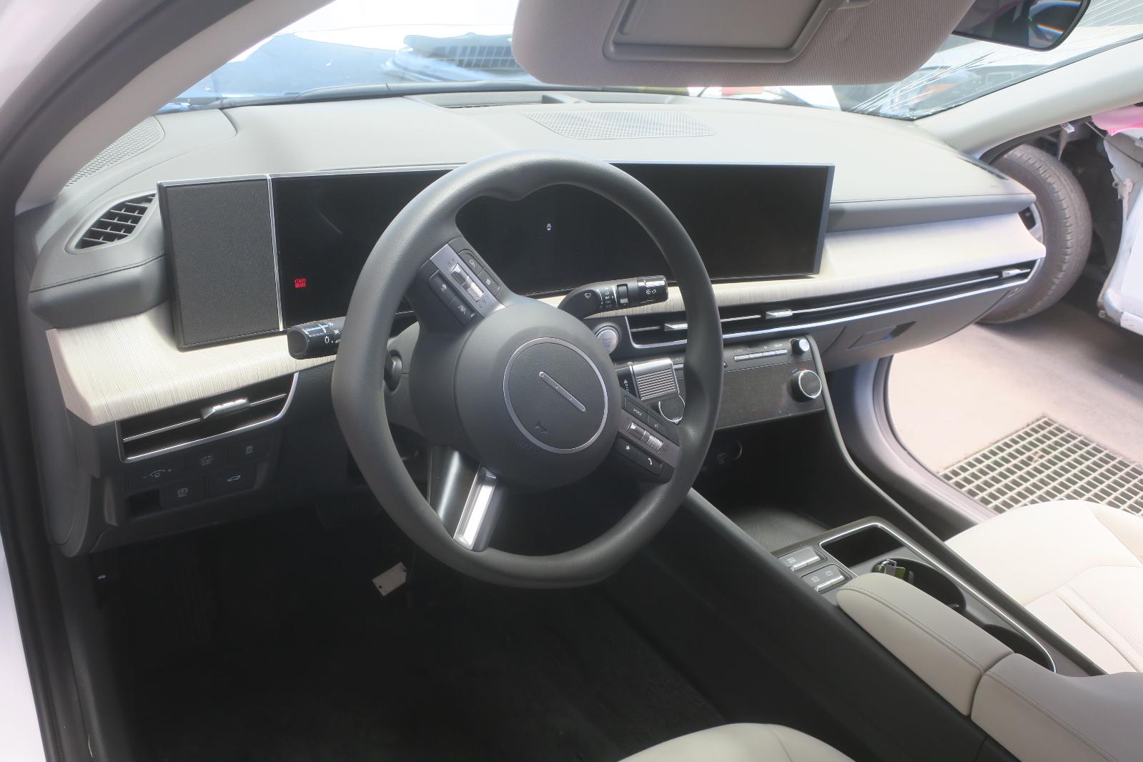 Dash Panel
