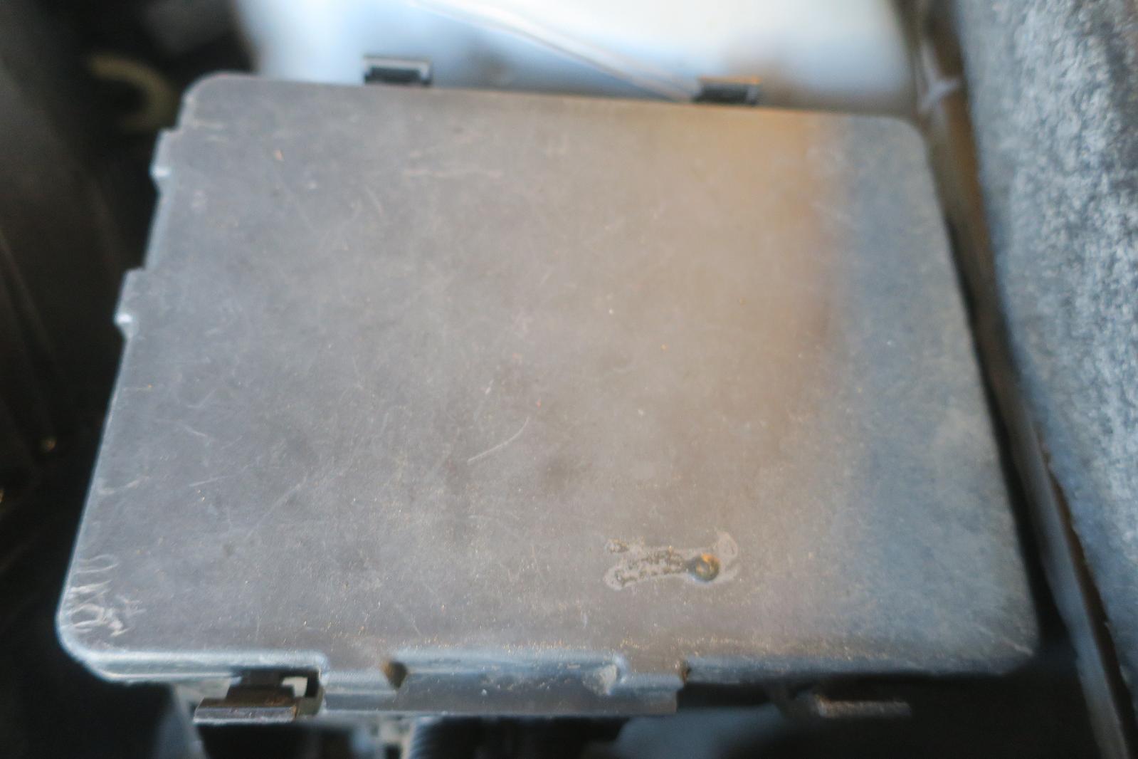 Fuse Box, Engine