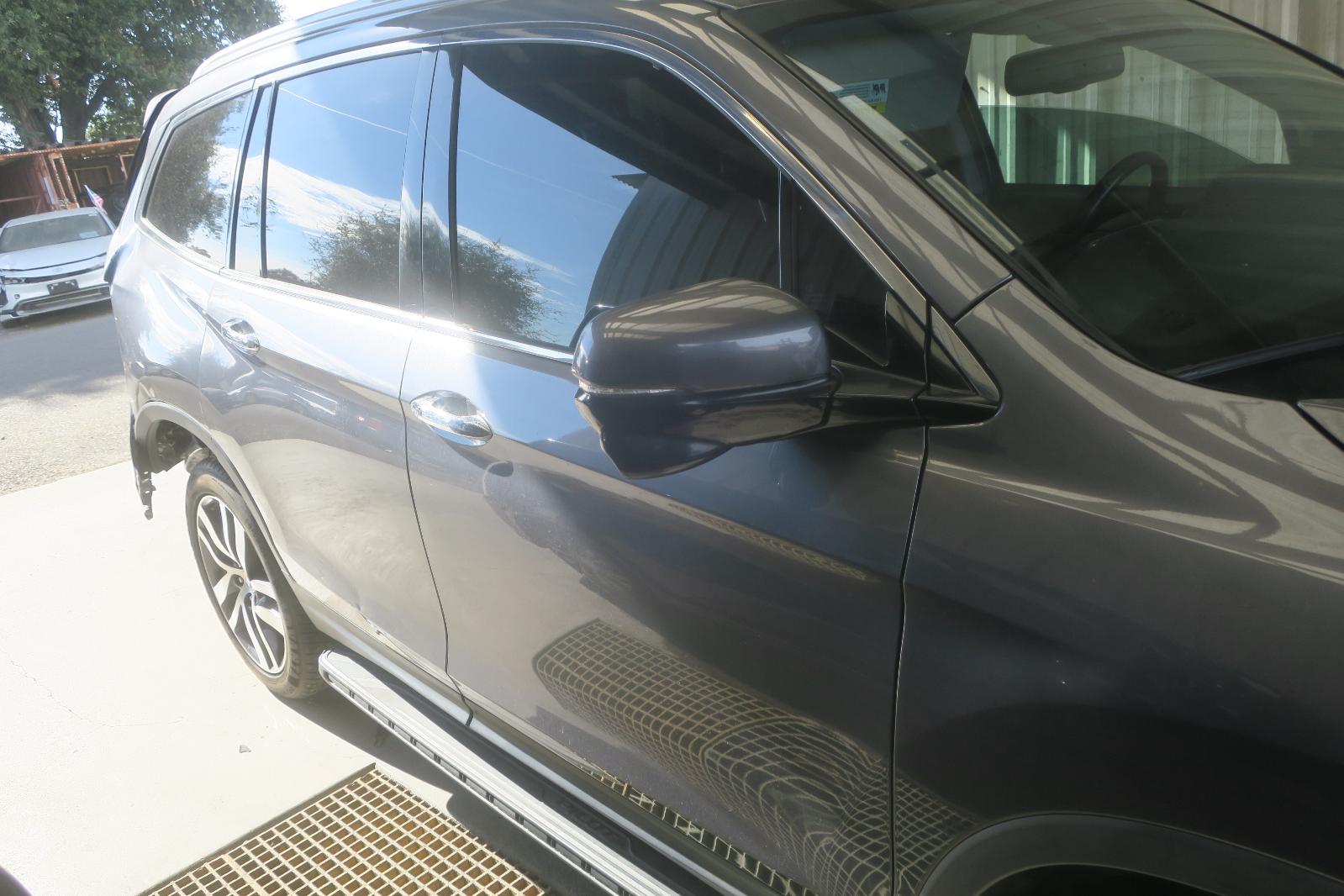 2016 Honda Pilot Front Door Assembly