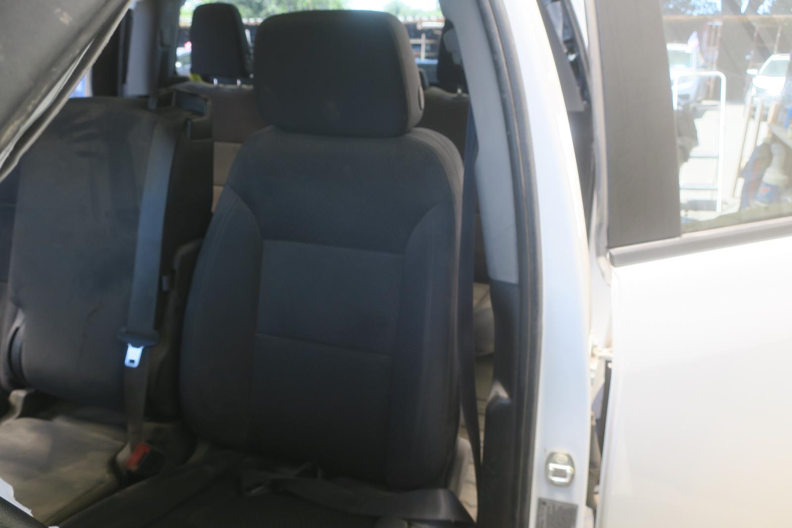 Seat, Front