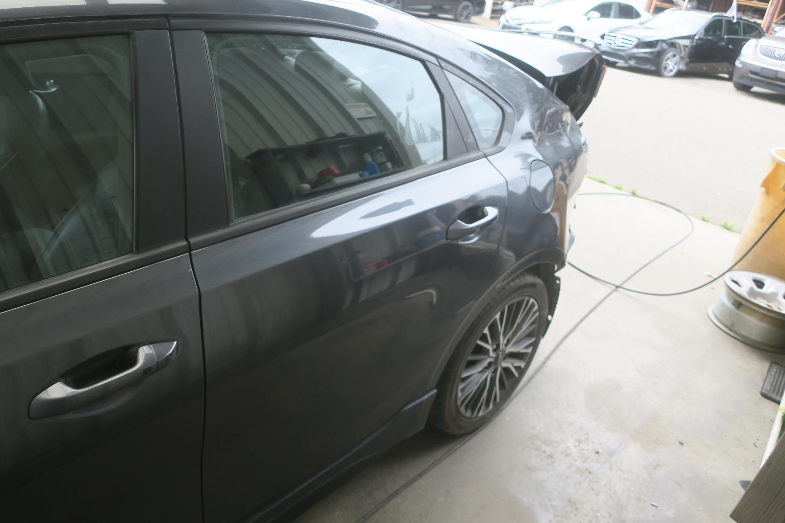 Dr Assm, Rear Side