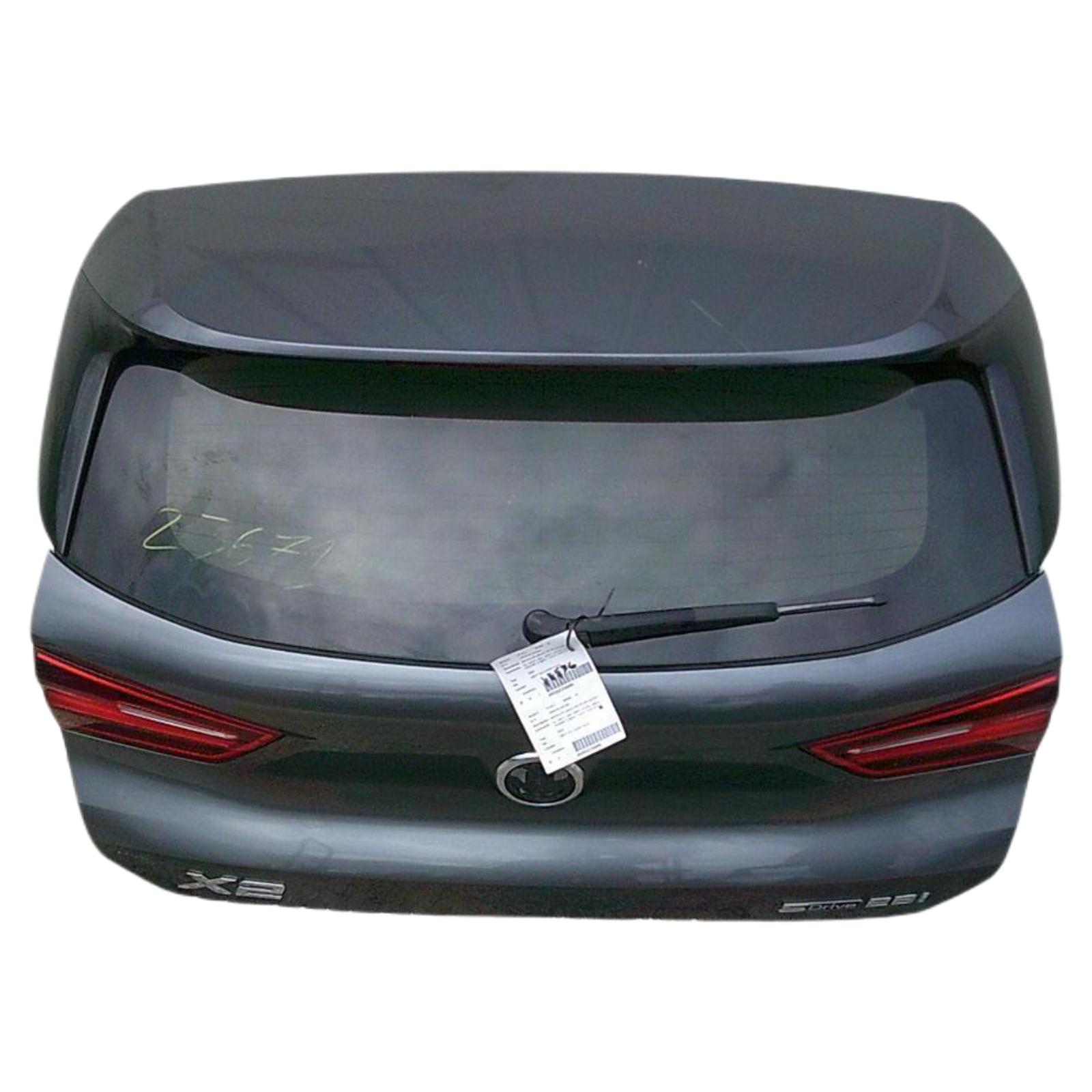 Decklid  Tailgate Hatch