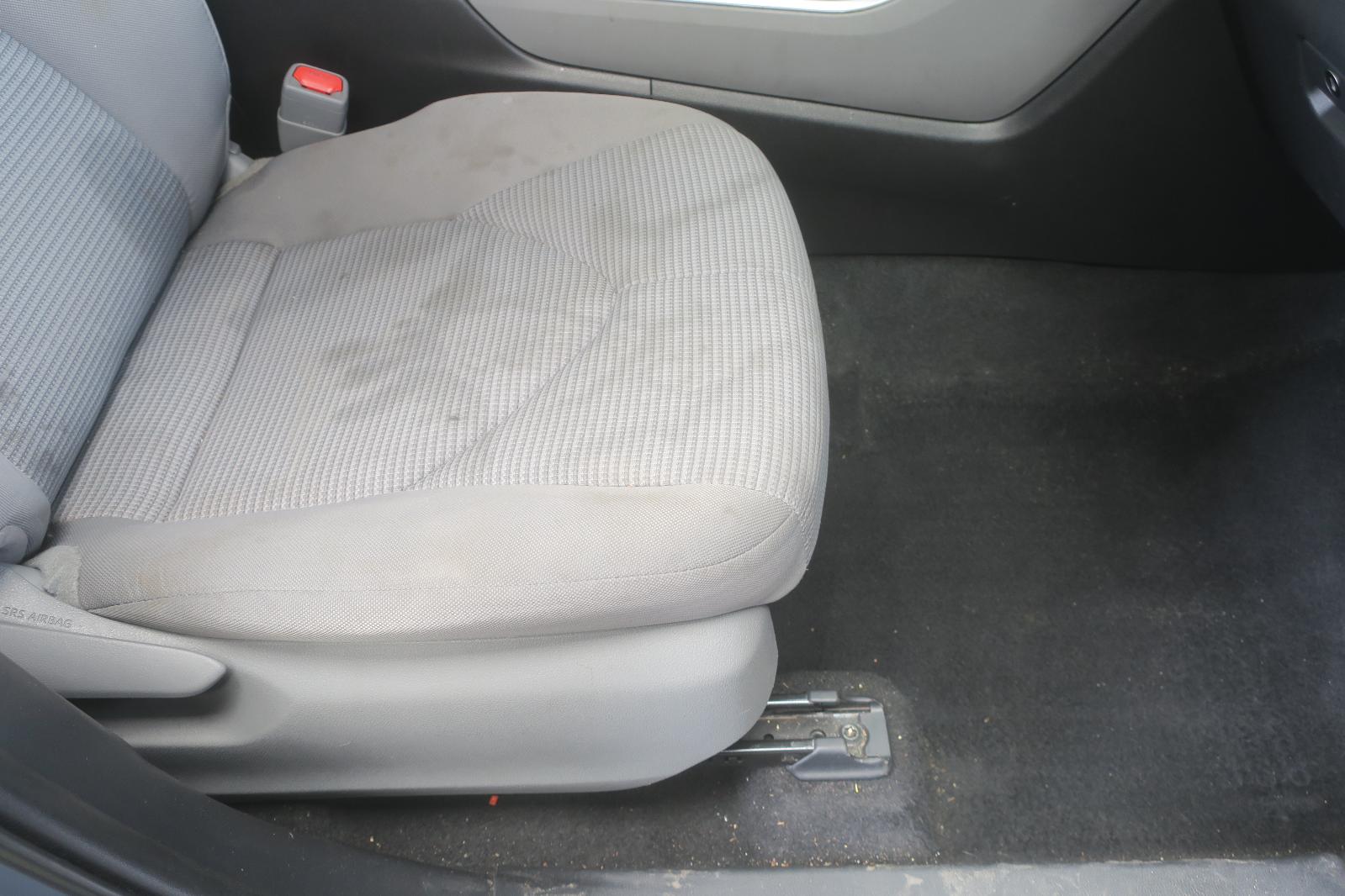 Seat, Front