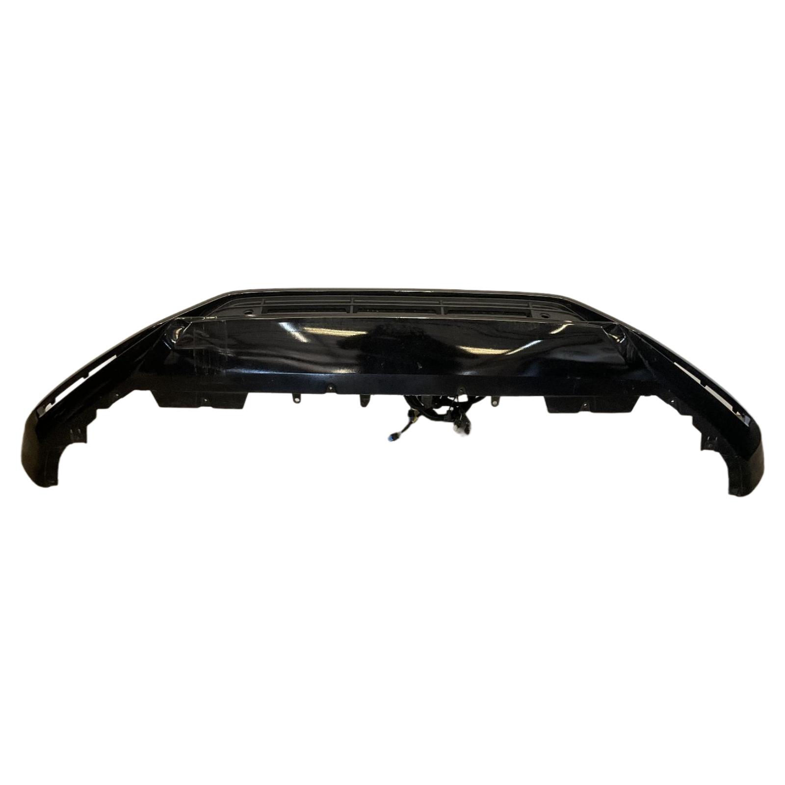 Front Spoiler Valence