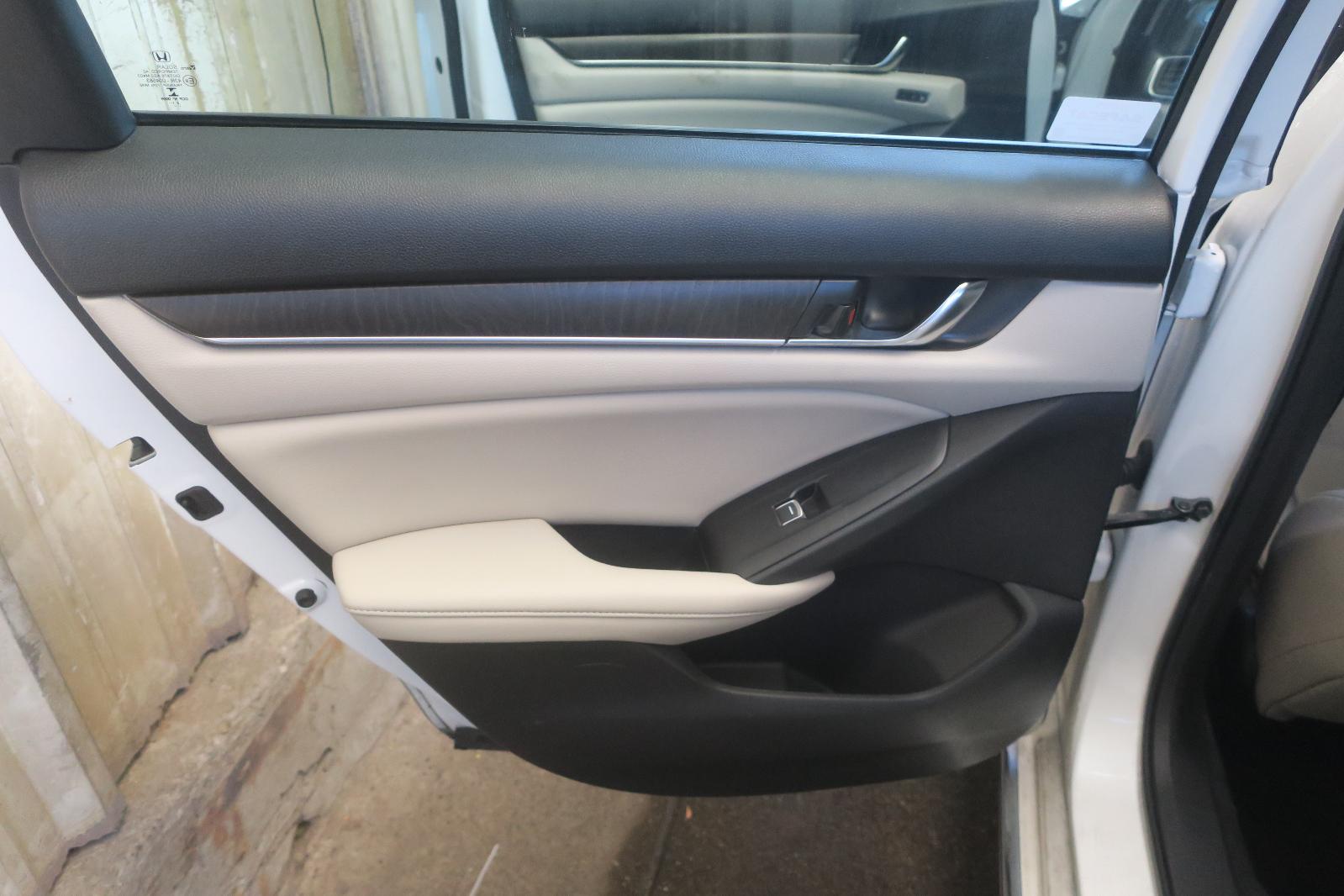 Trim Panel, Rr Dr