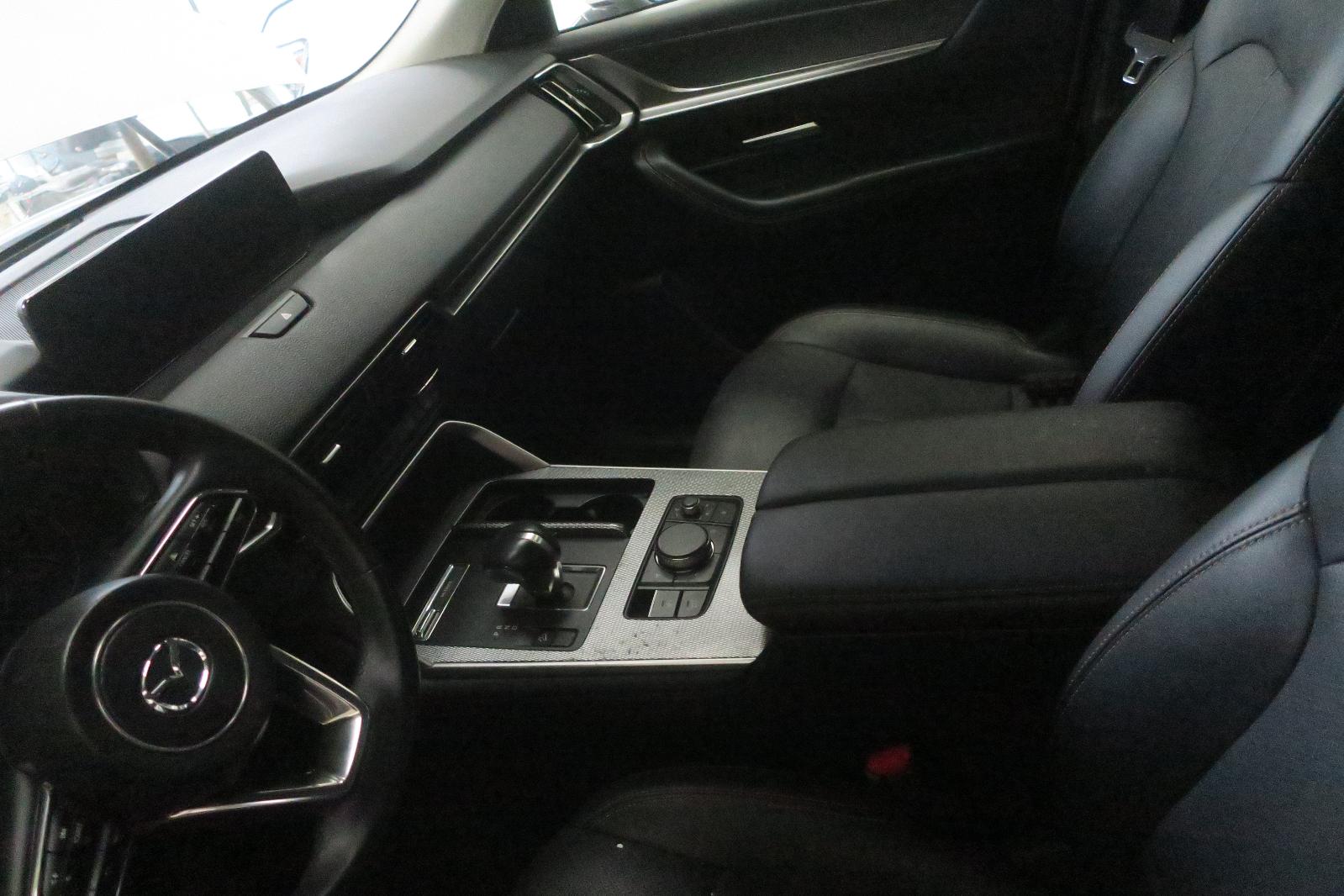 Console, Front