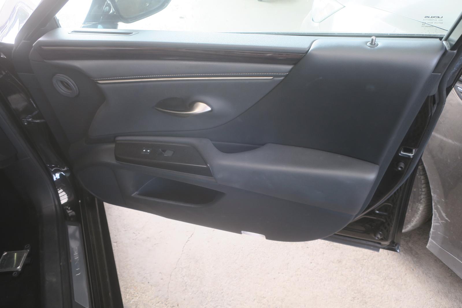 Front Door Panel