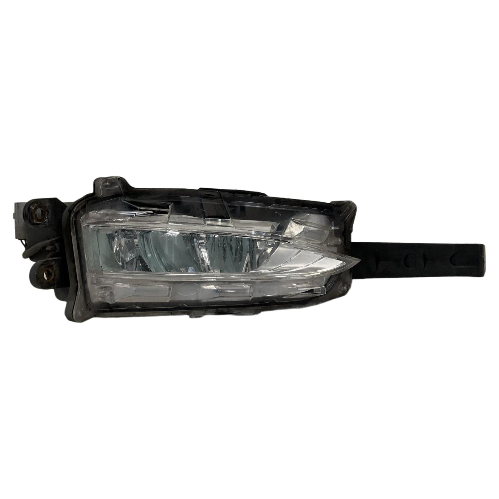Front Lamp