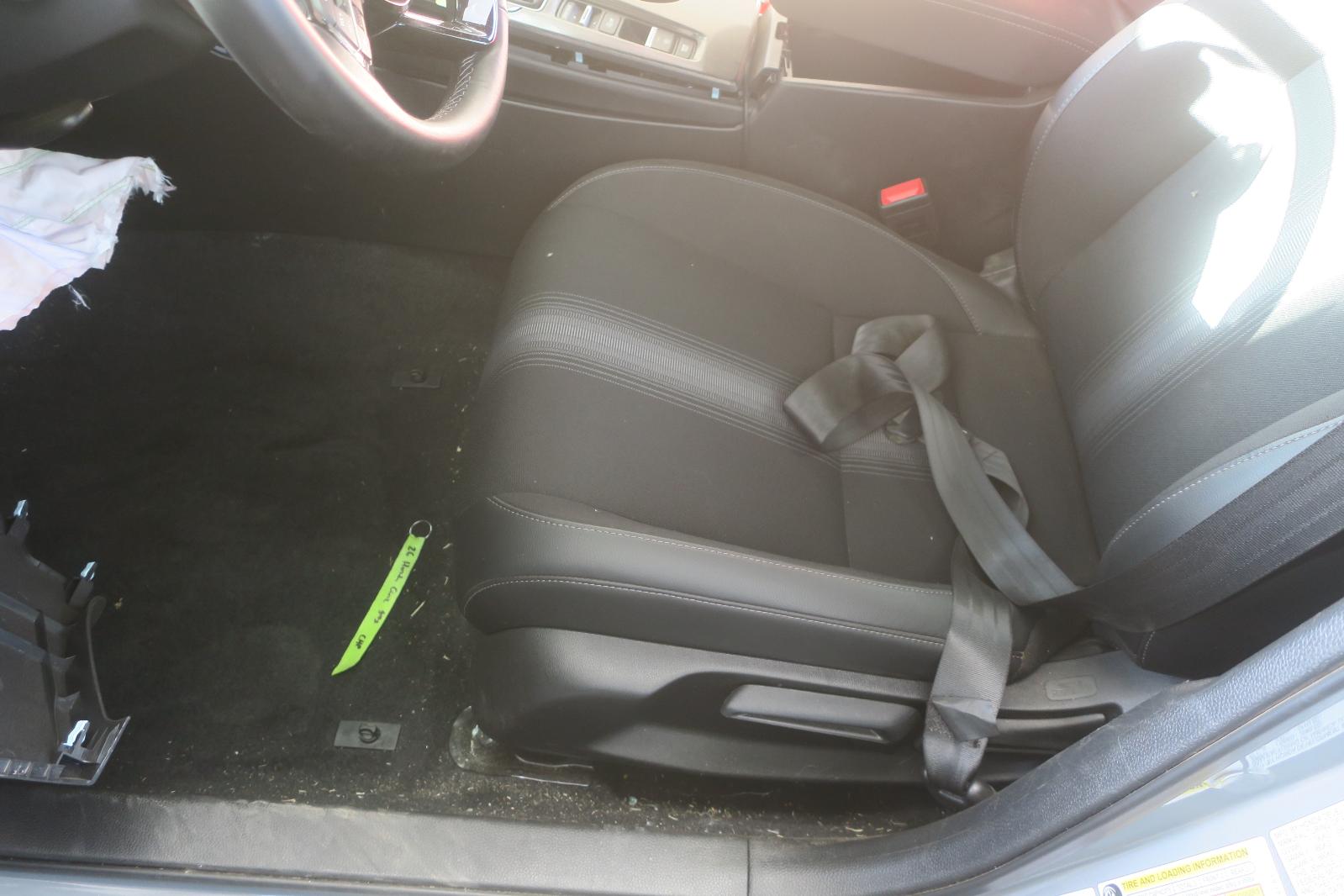 Seat, Front