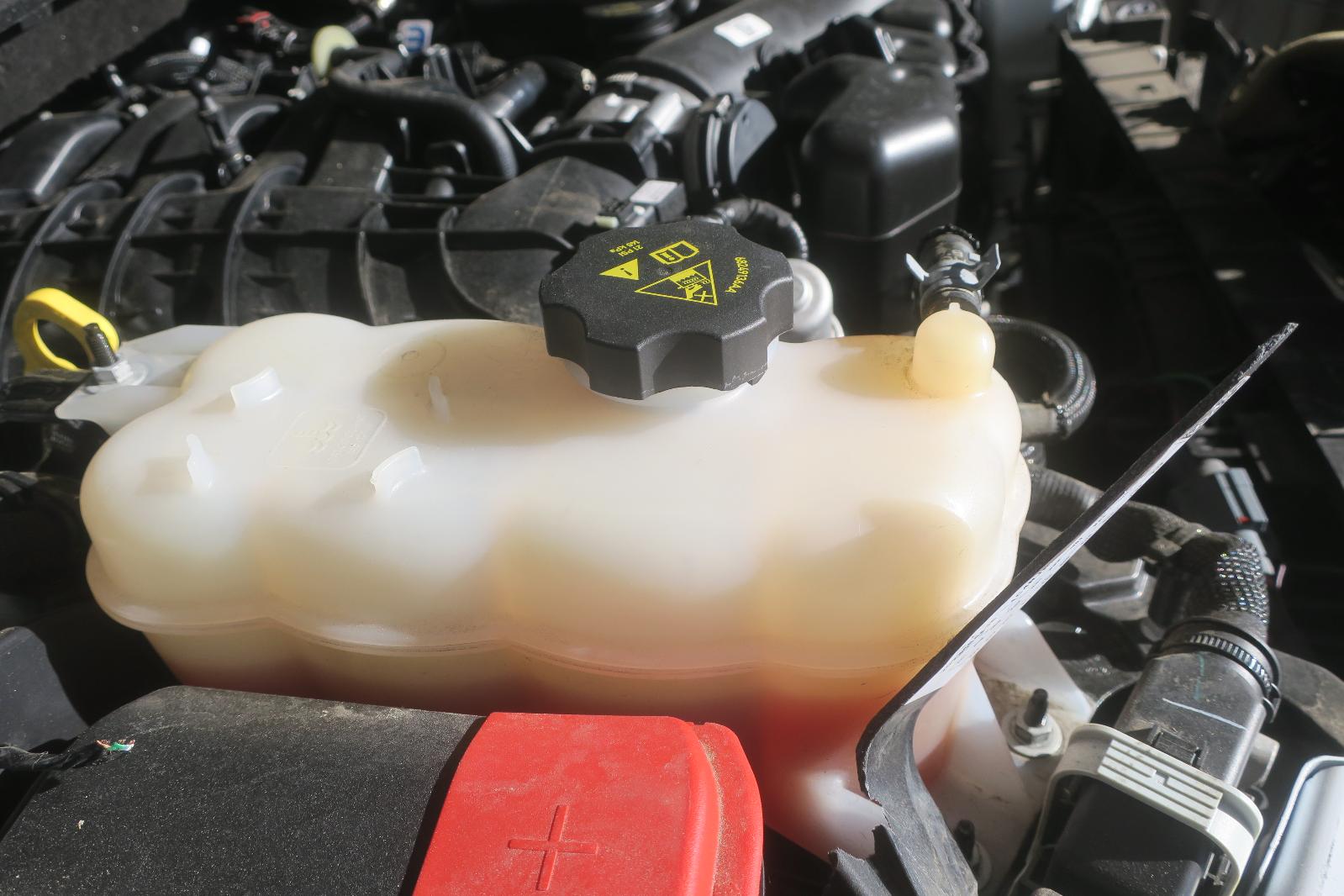2023 Jeep Grand Cherokee Coolant Overflow Reservoir