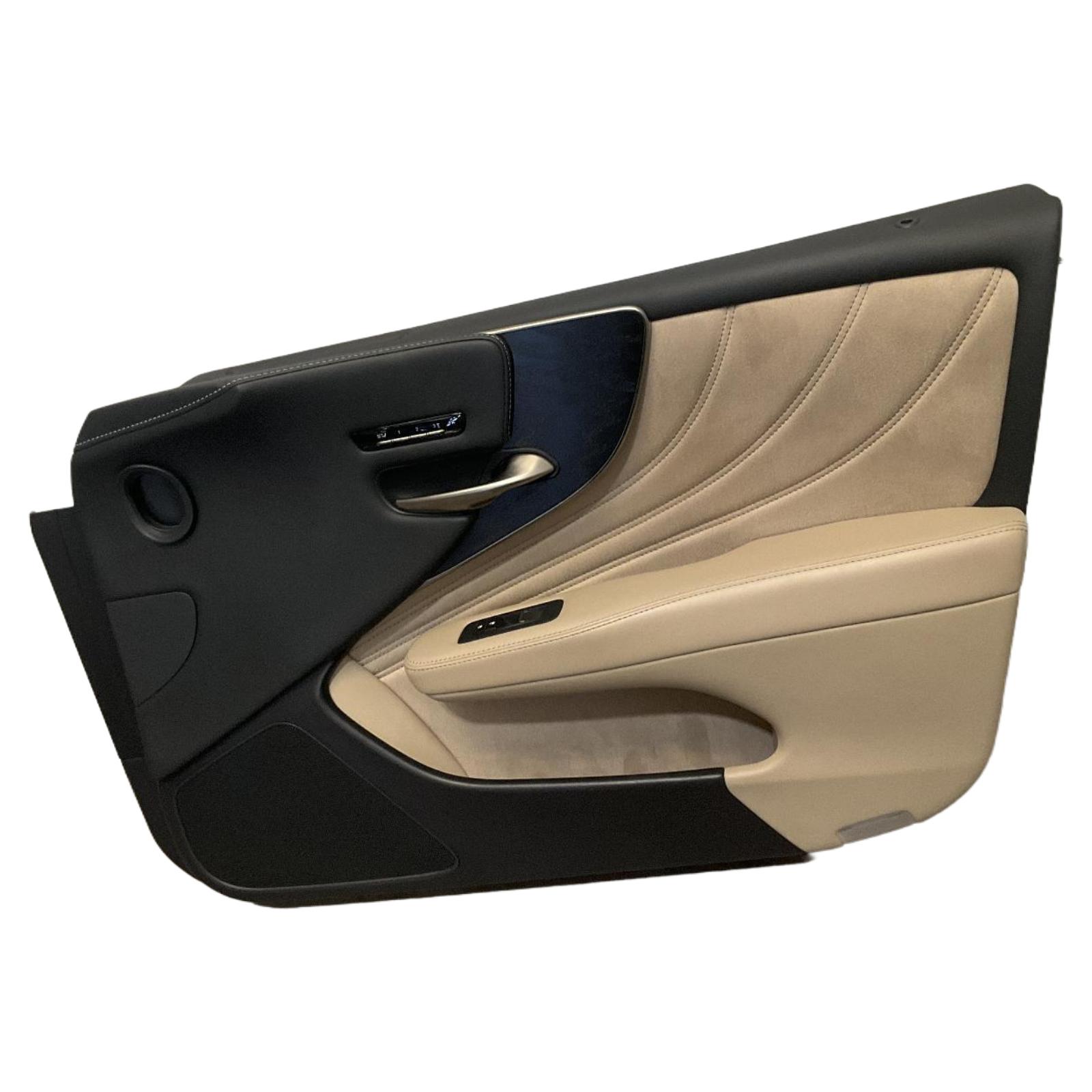 Front Door Panel