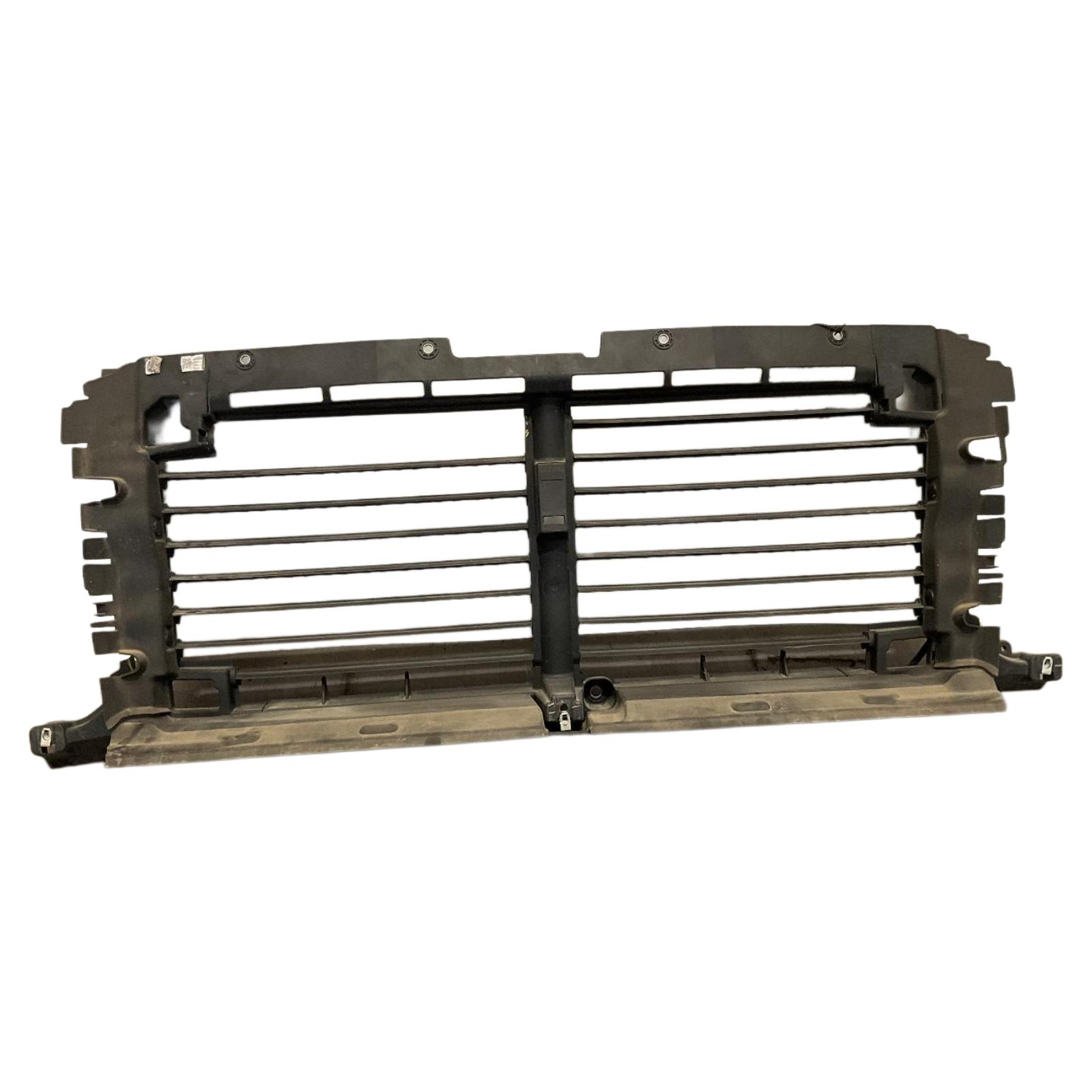 2024 Chevrolet Silverado 1500 Pickup Air Shutter