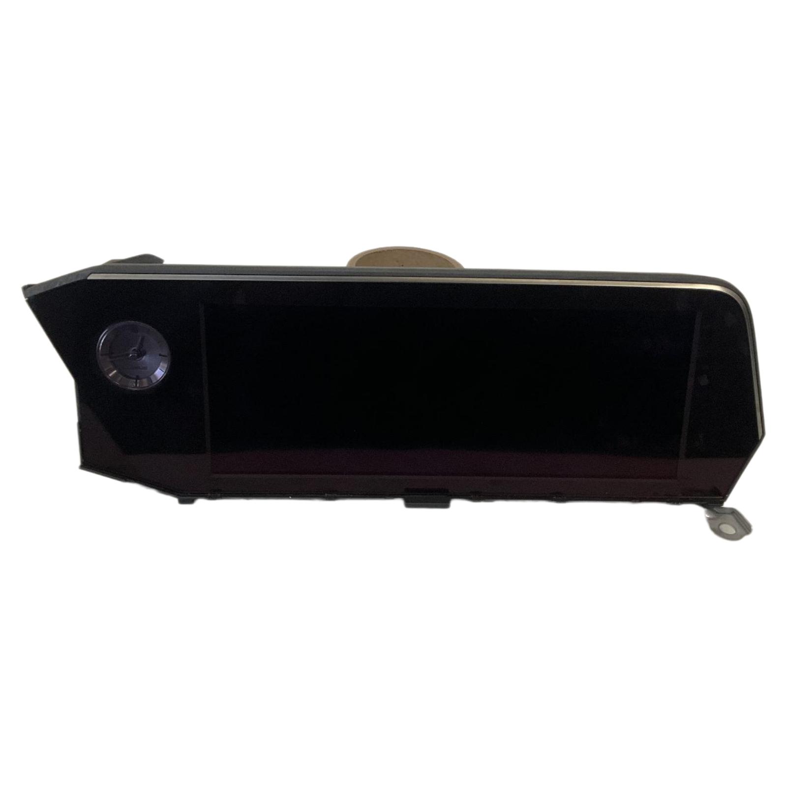 Info-GPS-TV Screen