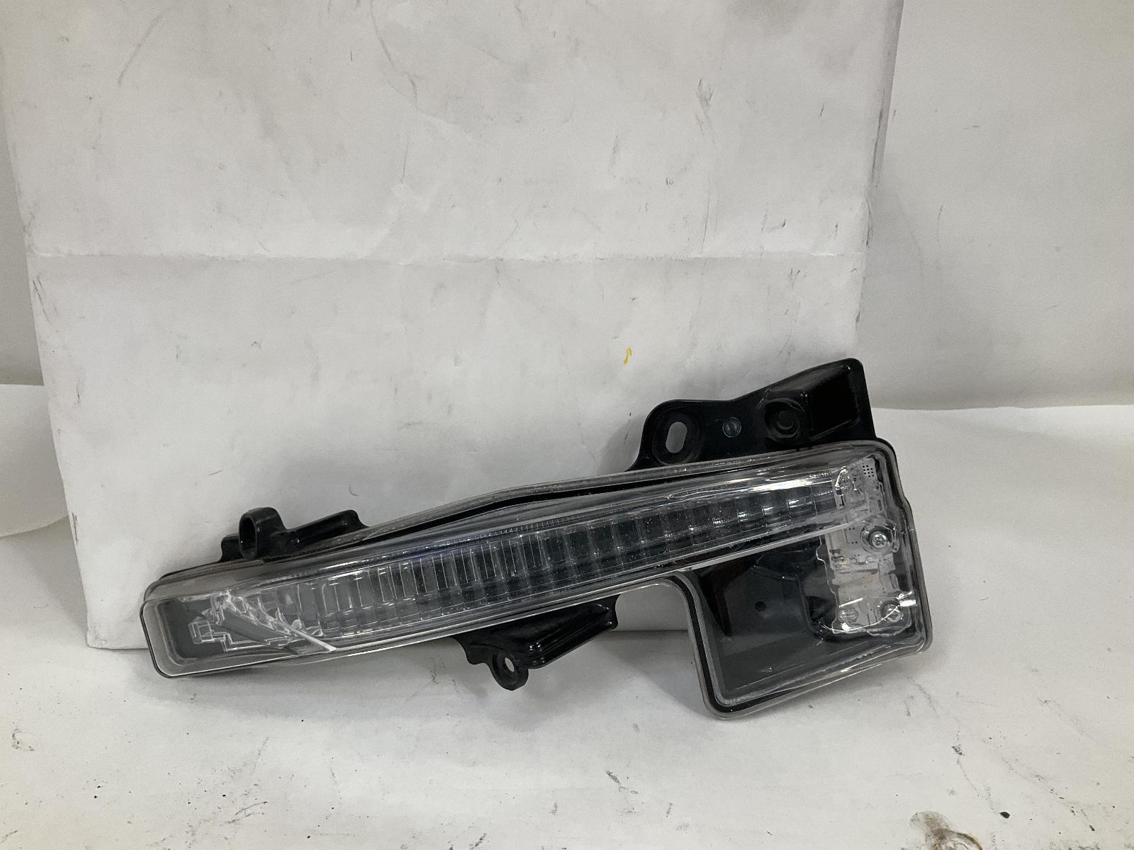 Front Lamp