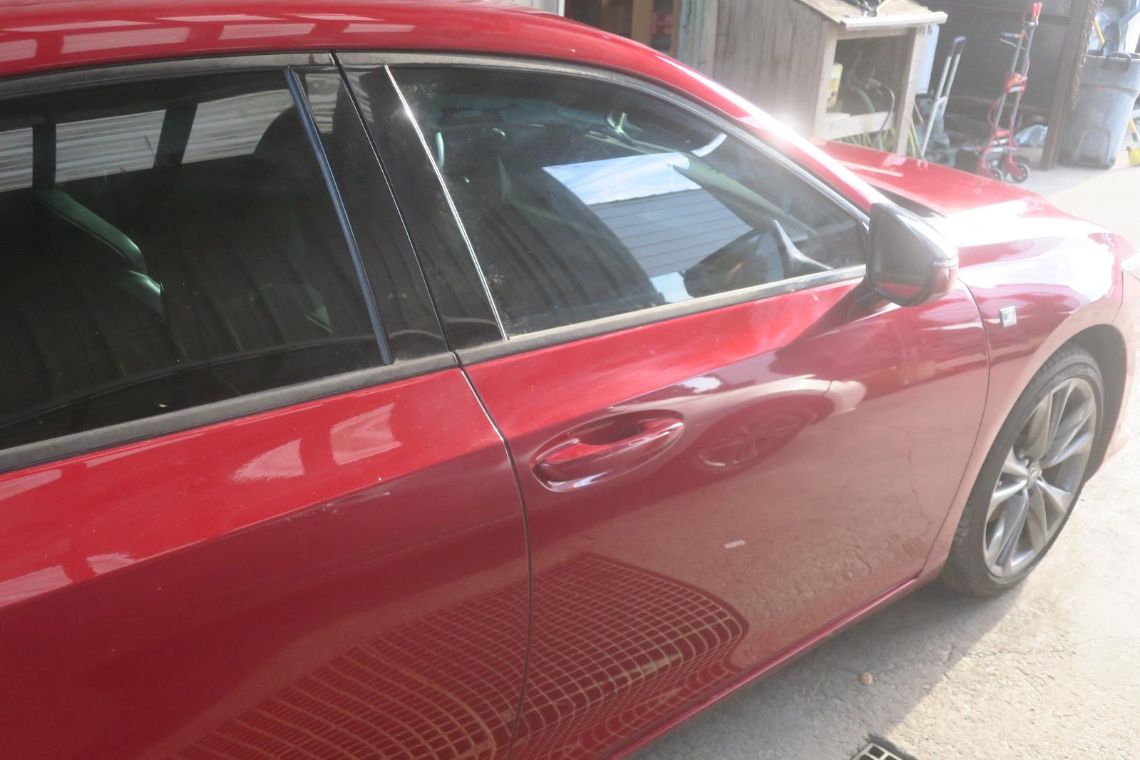 2021 Lexus ES 350 Front Door Assembly