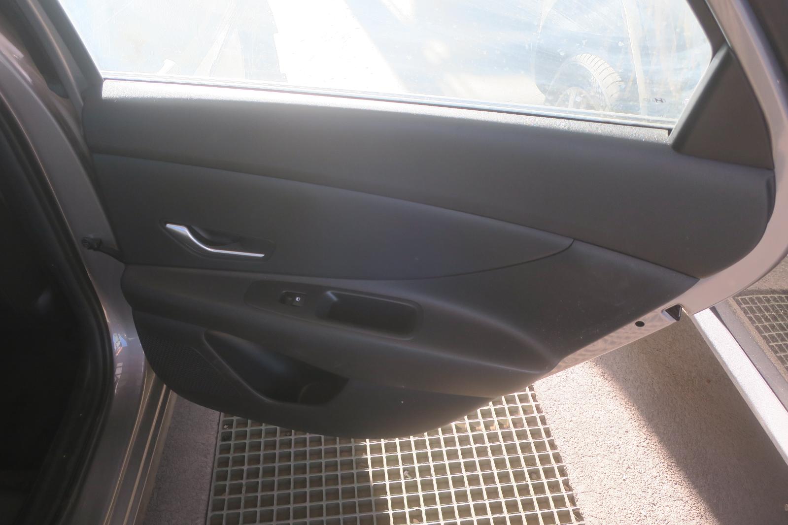 Rear Door Panel