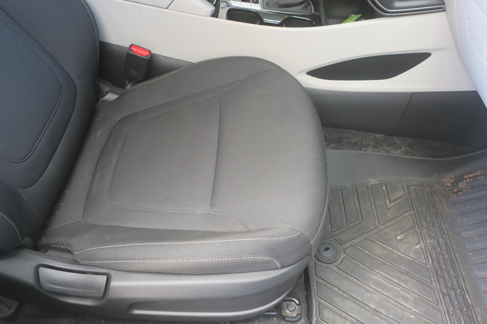 Seat, Front
