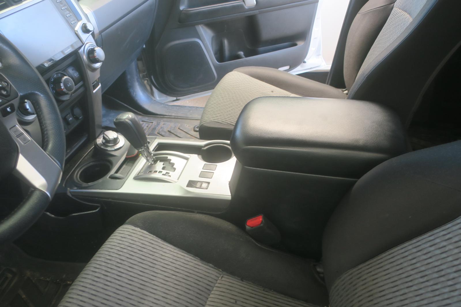2021 Toyota 4Runner Front Console