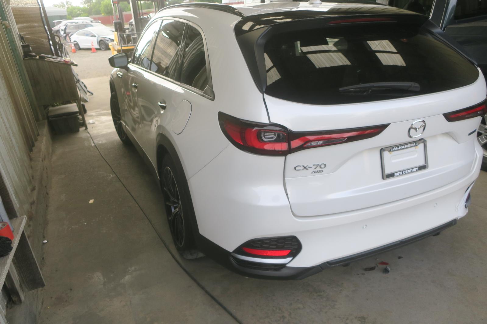 Quarter Panel Assy