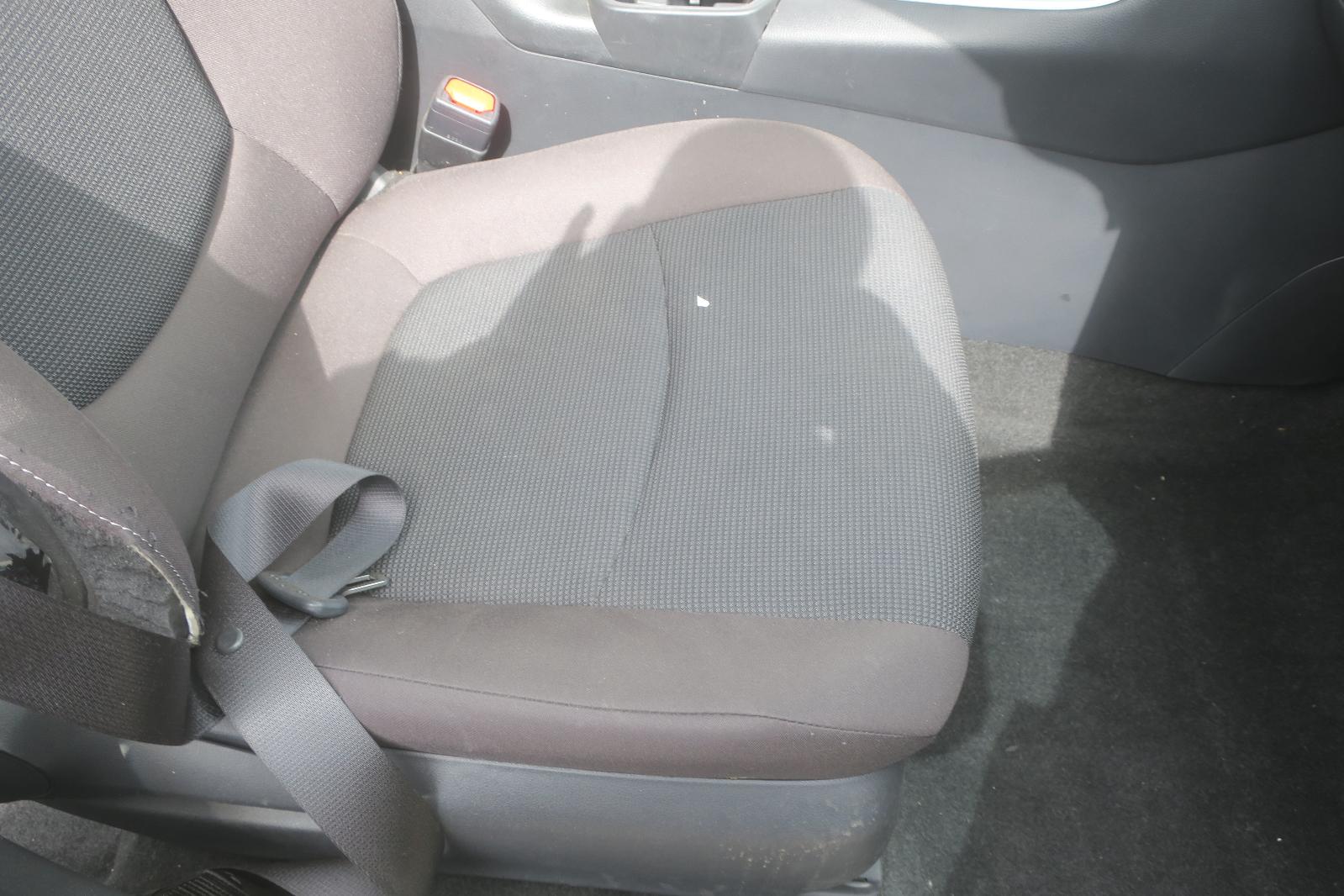 Seat, Front