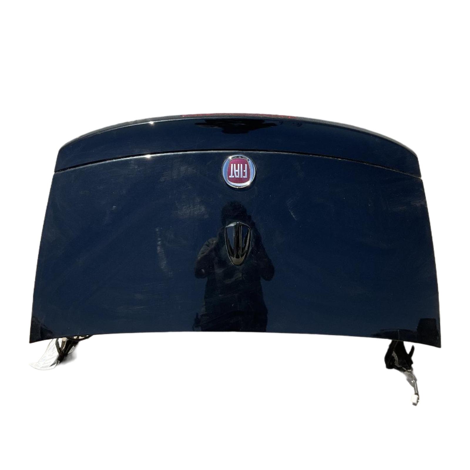 Decklid Tailgate Hatch
