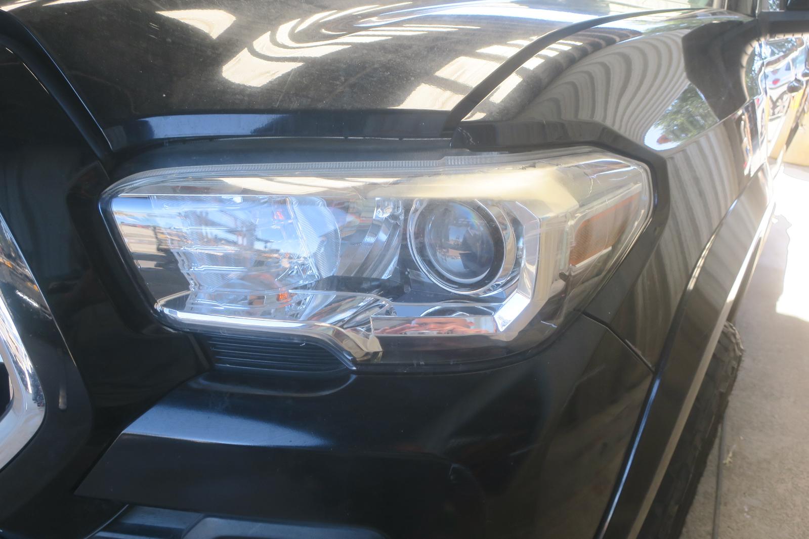 2017 Toyota Tacoma Headlamp Assembly