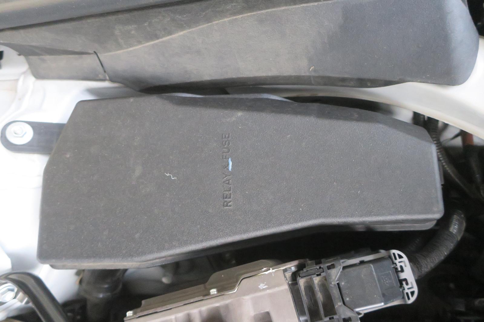 Fuse Box, Engine