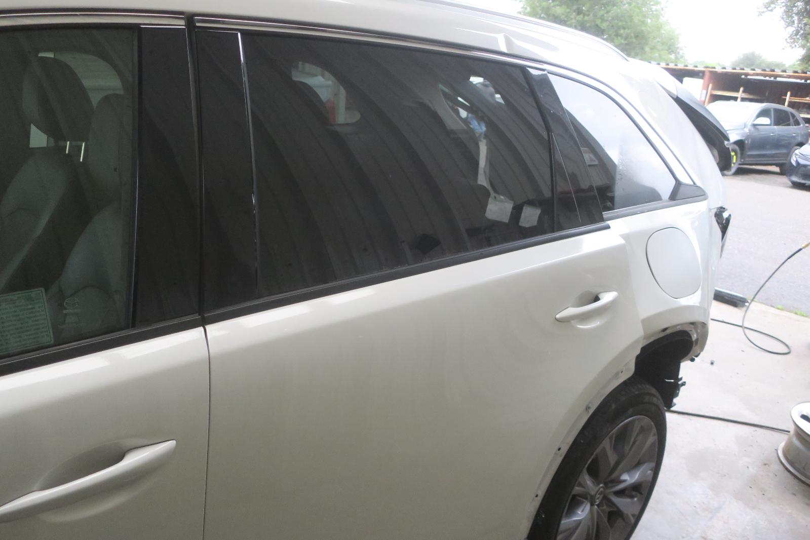Dr Assm, Rear Side