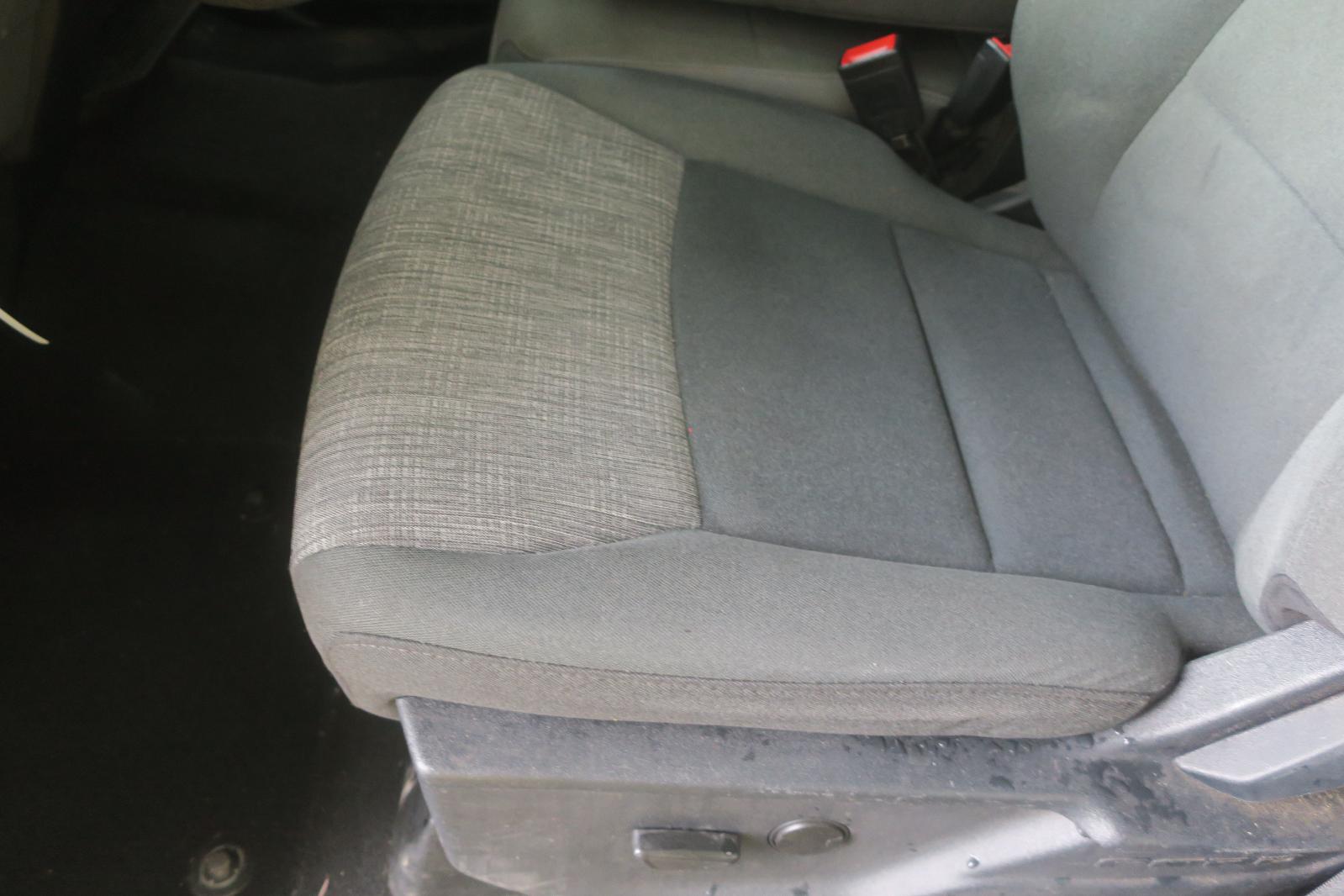 Seat, Front