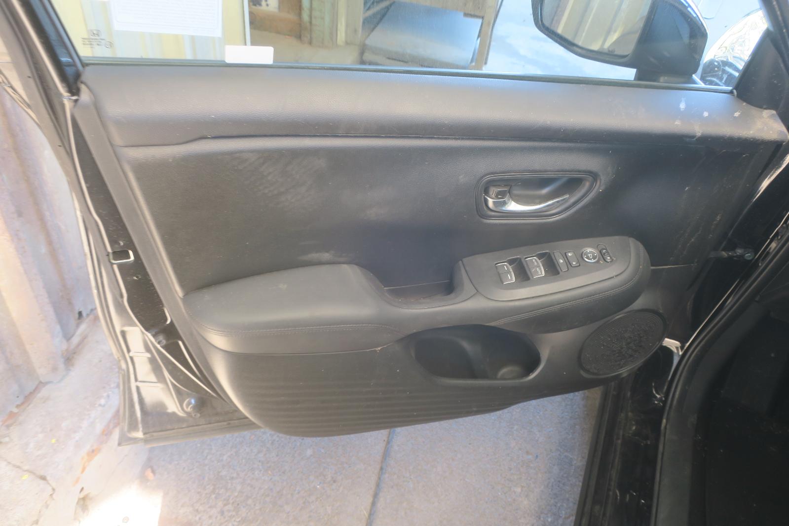 2024 Honda HR-V Front Door Panel