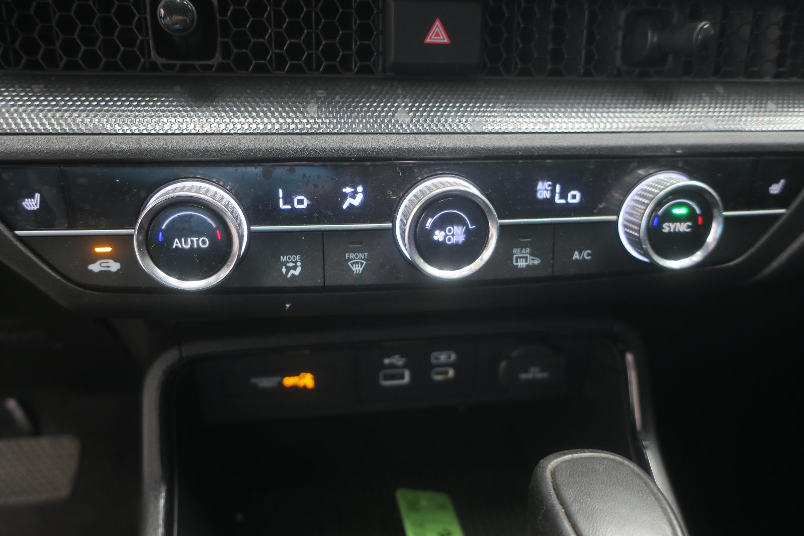 2025 Honda CR-V Climate Control AC Heater