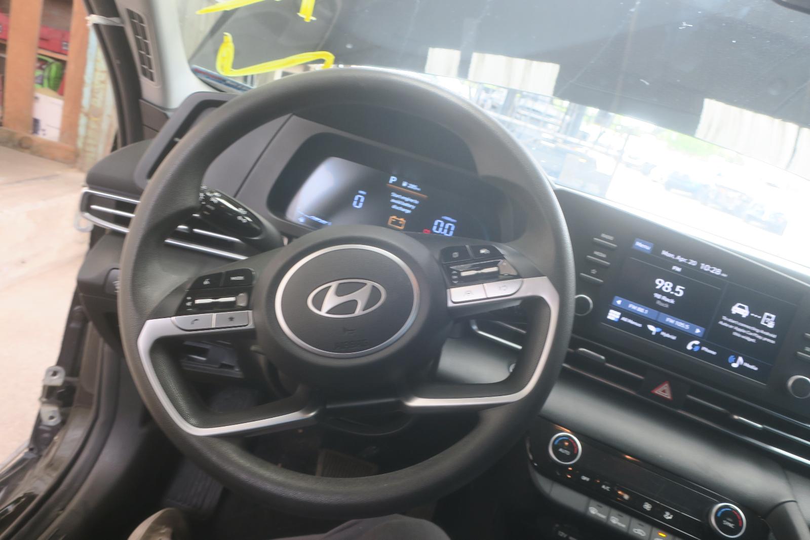 2025 Hyundai Elantra Steering Wheel