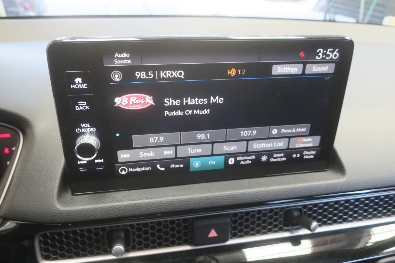 Info-GPS-TV Screen