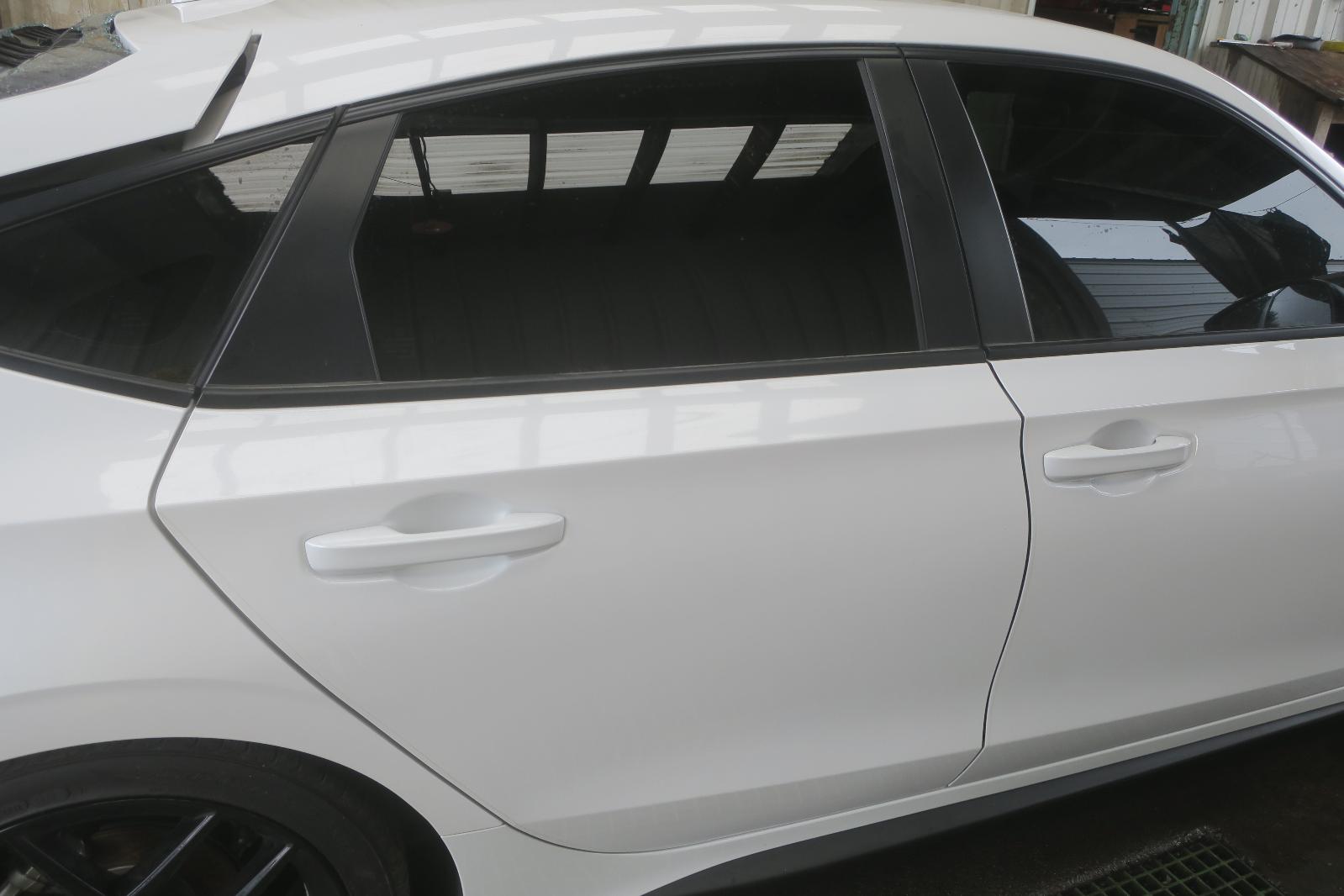 Dr Assm, Rear Side